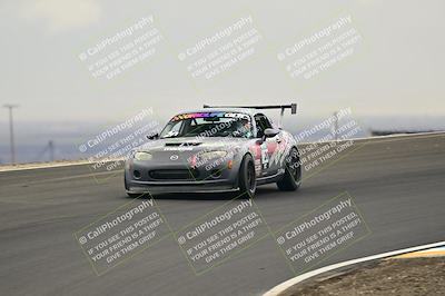 media/Jan-26-2025-CalClub SCCA (Sun) [[cfcea7df88]]/Group 5/Race/